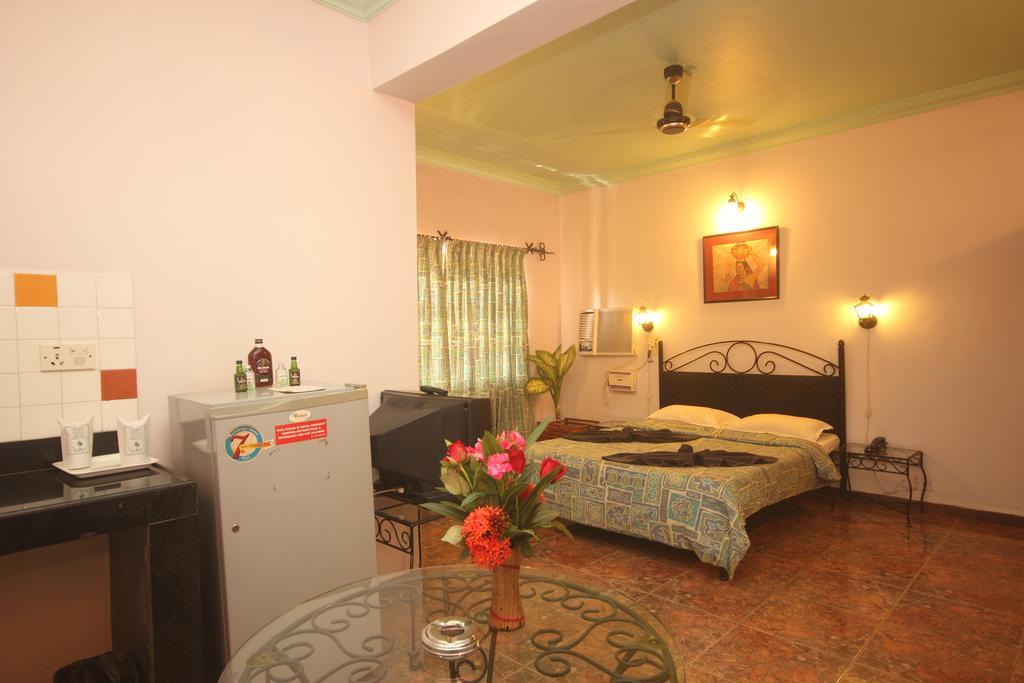 Sodder'S Gloria Anne Hotel Candolim Exterior photo